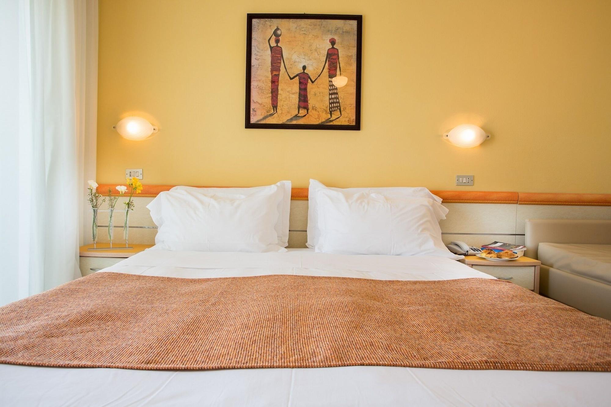 Hotel Solemare ミラノ・マリッティマ エクステリア 写真